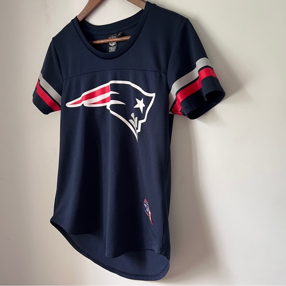 Patriots Top Hi Lo Short Sleeve Football Womens Size Small - Picture 4 of 8